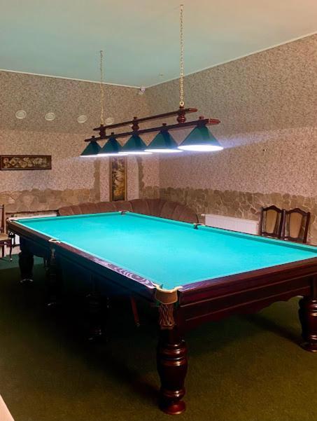 Golden Lion Hotel Boryspil Zewnętrze zdjęcie